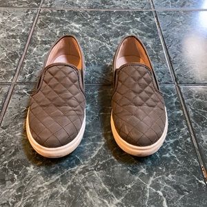 Steve Madden army green slip on shoes size 8